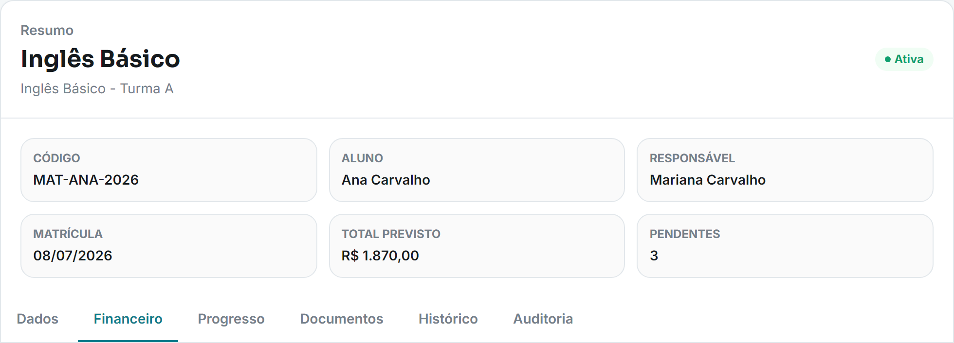Ficha de matrícula no Eduvo: curso de Inglês Básico, turma, aluno, responsável e abas de acompanhamento.